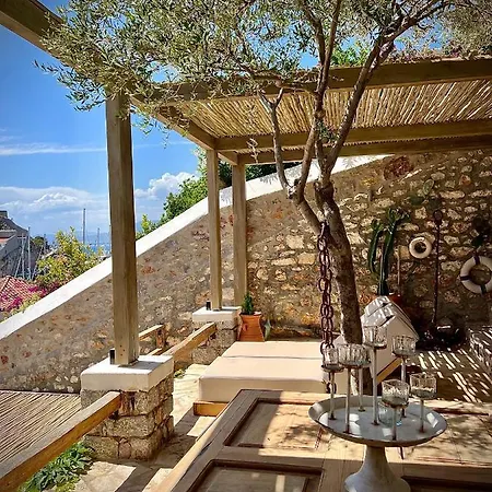 Portadelmare Deluxe 4* Ídra